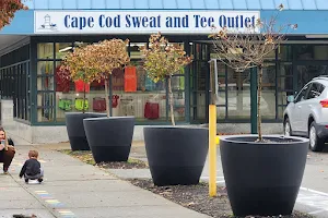 Cape Cod Sweat & Tee Outlet image