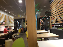 Atmosphère du Restauration rapide McDonald's à Crest - n°13