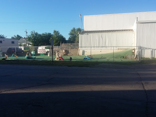 Dog Day Care Center «Fun Fur Pets Dog Daycare and Boarding», reviews and photos, 1404 Green Bay St, La Crosse, WI 54601, USA