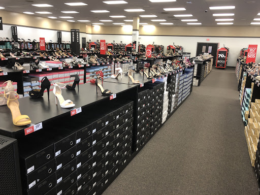 Shoe Store «Off Broadway Shoe Warehouse», reviews and photos, 27291 La Paz Rd, Laguna Niguel, CA 92677, USA