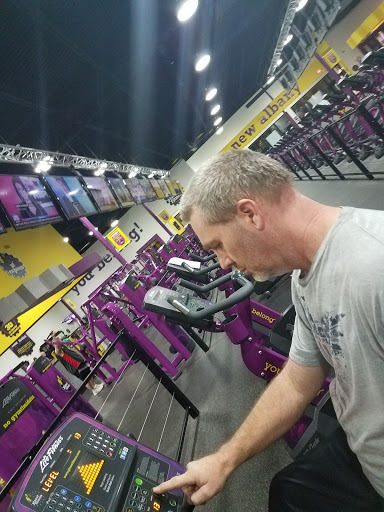 Gym «Planet Fitness», reviews and photos, 3527 Grant Line Rd, New Albany, IN 47150, USA