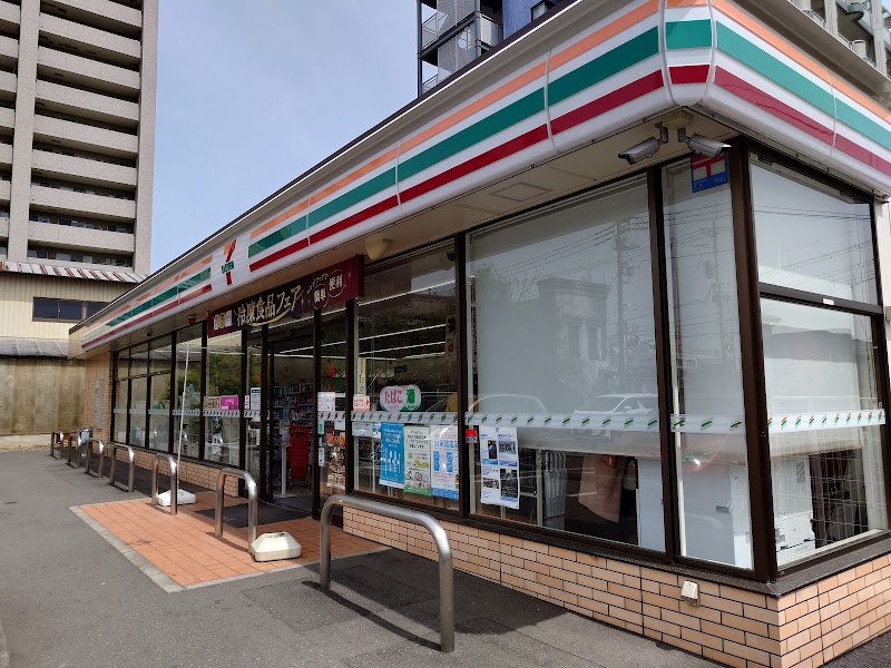 セブン-イレブン 館林本町２丁目店