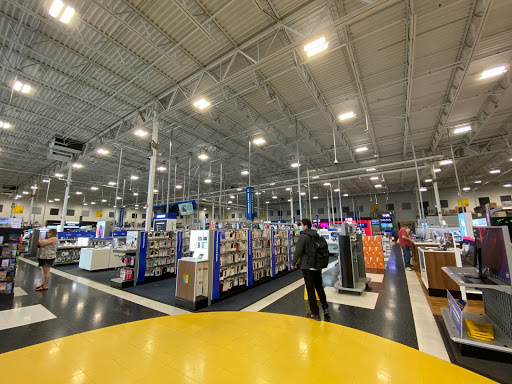 Electronics Store «Best Buy», reviews and photos, 2117 N Prospect Ave, Champaign, IL 61822, USA