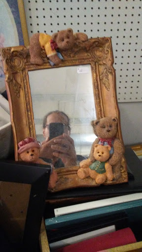 Thrift Store «Rescue Treasures», reviews and photos, 524 N Burdick St, Kalamazoo, MI 49007, USA