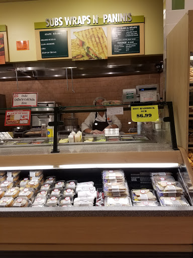 Grocery Store «Market Basket», reviews and photos, 101 Gloucester Crossing Rd, Gloucester, MA 01930, USA