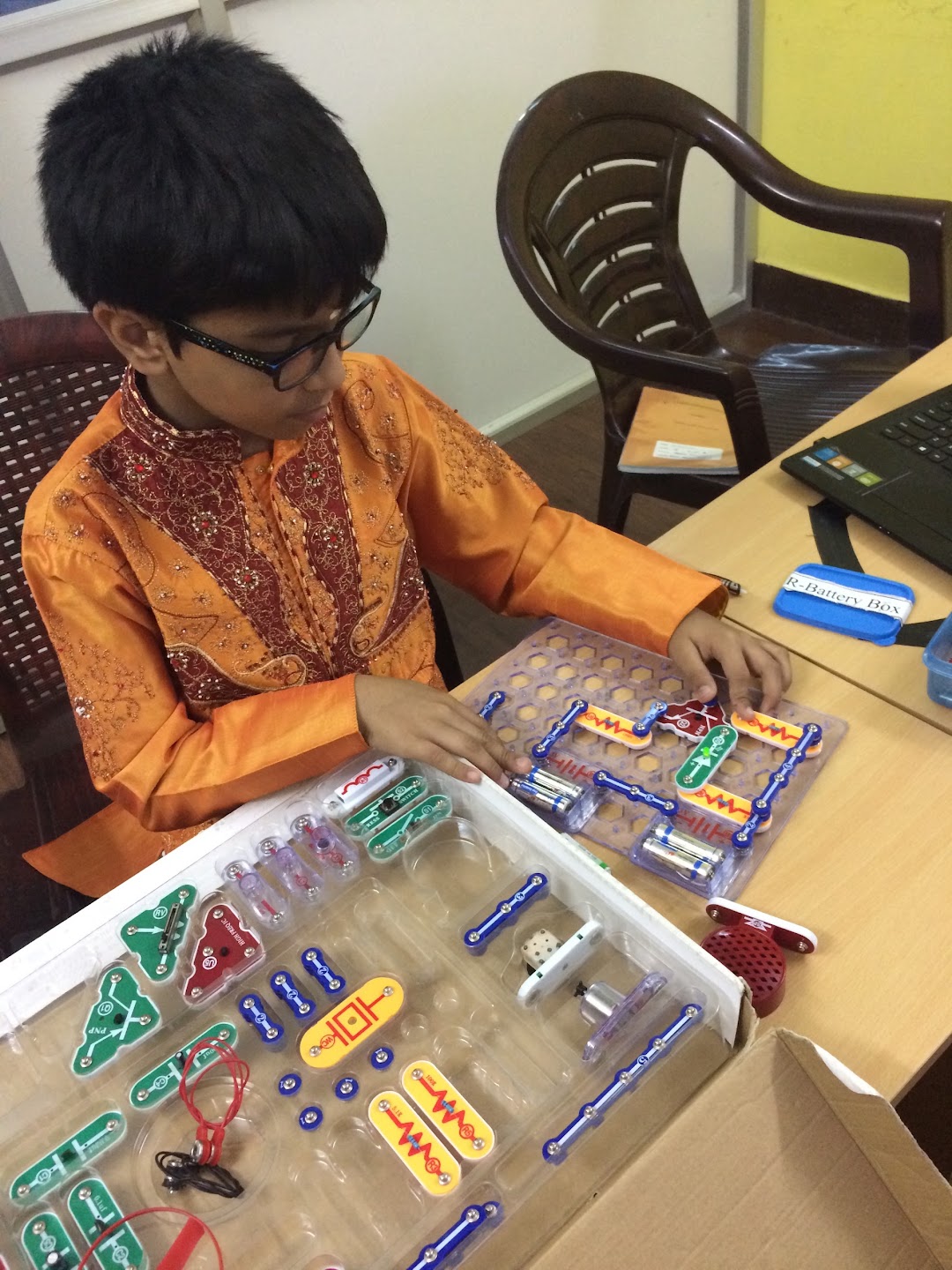 Techno School for Robotics