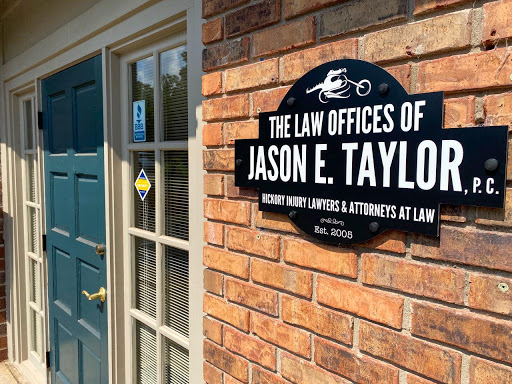 Personal Injury Attorney «The Law Offices of Jason E. Taylor, P.C.», reviews and photos