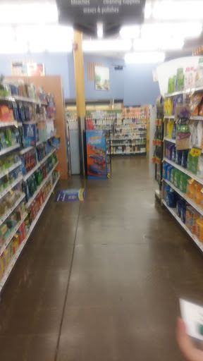 Grocery Store «Kroger», reviews and photos, 120 S Memorial Dr, New Castle, IN 47362, USA