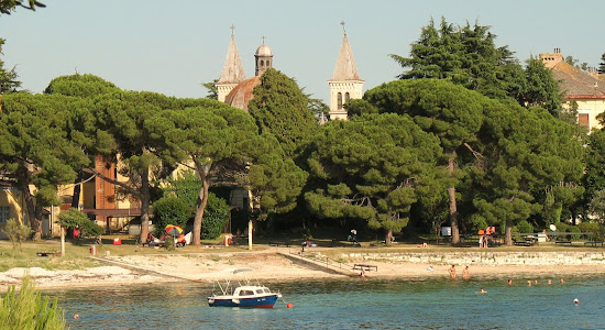 Martin Horvat Hospital Beach
