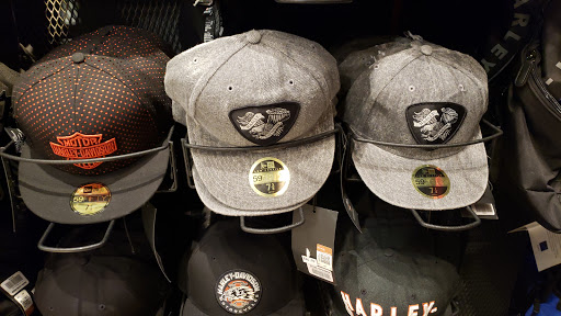 Harley-Davidson Dealer «Windy City Harley-Davidson», reviews and photos, 11601 E Touhy Ave, Chicago, IL 60666, USA