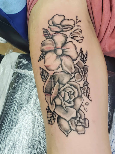 Explore wizard of oz tattoo ideas, creative tattoo ideas in Plymouth, available at Twisted Ink LLC