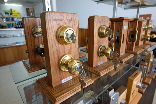 Safe & Vault Shop «First Quality Lock & Key», reviews and photos, 2803 W 15th St, Plano, TX 75075, USA