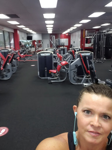 Gym «Snap Fitness», reviews and photos, 302 N Main St, Highlands, TX 77562, USA