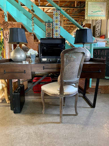 Thrift Store «Empty the Nest», reviews and photos, 8812 7th Ave N, Golden Valley, MN 55427, USA