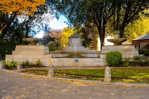 King George V Memorial image