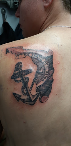 Tattoo Shop «Your Design Or Mine Tattoos», reviews and photos, 1993 Harrodsburg Rd, Lexington, KY 40504, USA