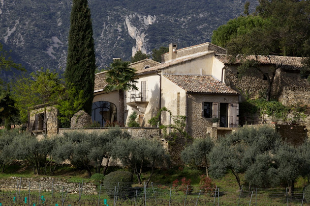 Photo Bed & breakfast Domaine Les Roullets 84580 Oppède