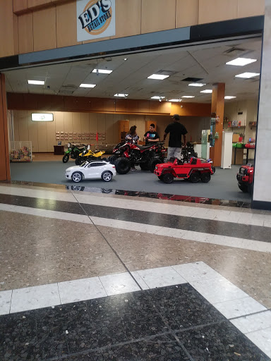 Shopping Mall «Washington Square Mall», reviews and photos, 10202 E Washington St, Indianapolis, IN 46229, USA