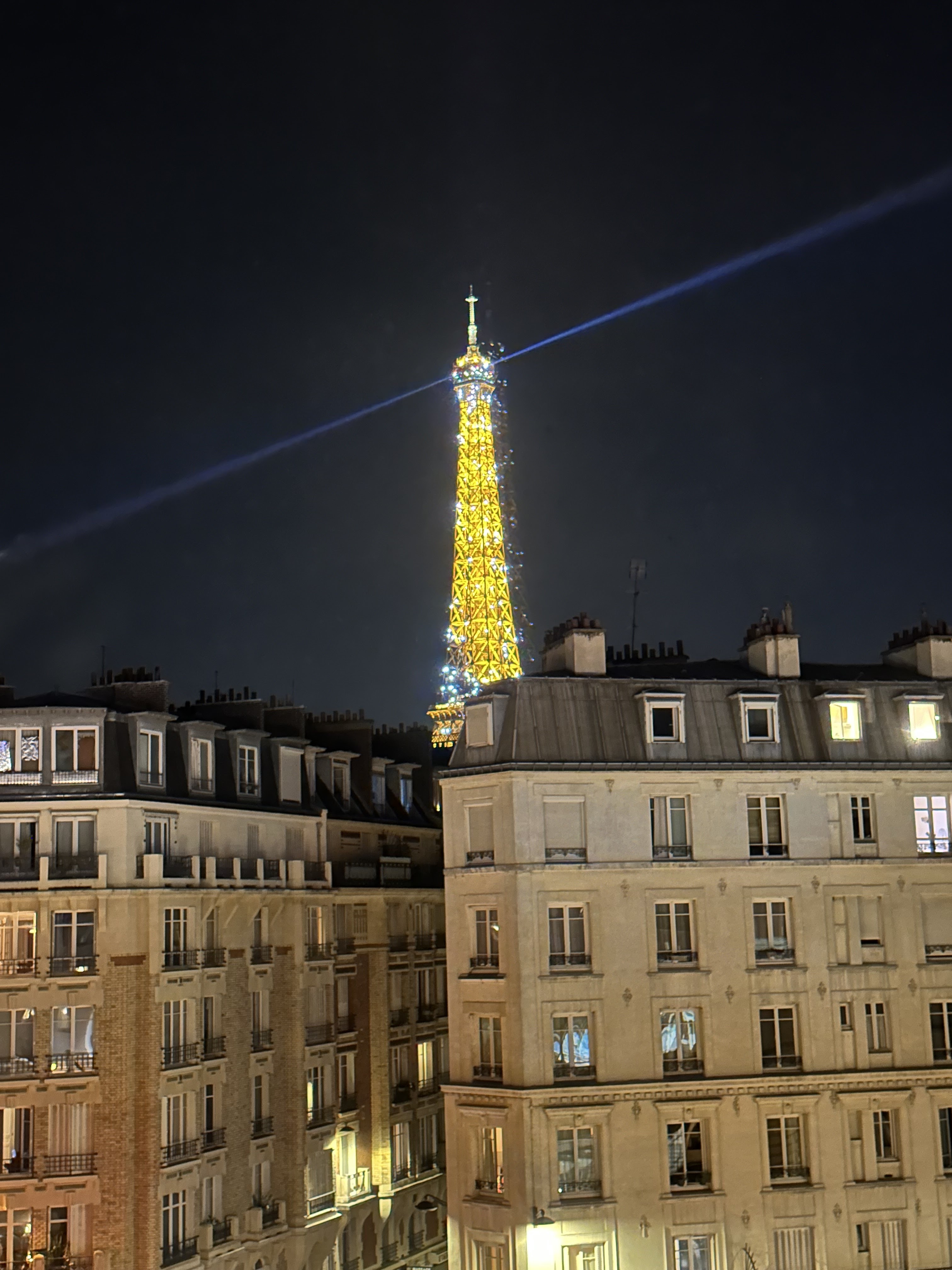 Photo n° 17 de l'avis de Angel.o fait le 15/11/2023 à 23:20