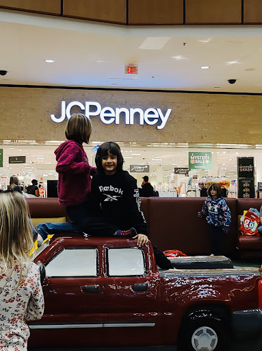 Department Store «JCPenney», reviews and photos, 90 W County Center, Des Peres, MO 63131, USA