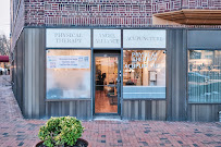 Wongs Acupuncture infertility IVF preparation, physical therapy and massage 倪海厦弟子 纽约长岛 痛症治疗 针灸美容 推拿 不孕症 腰背痛 痛经 失眠 关节痛 中医针灸师 - Photo 3 - Car repair in Great Neck, NY, Queens