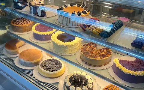 Felicia's Pastry And Cake image