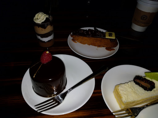 Dessert Shop «Bar Cocoa», reviews and photos, 201 E Trade St, Charlotte, NC 28202, USA