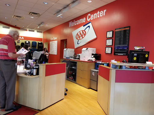 Auto Insurance Agency «AAA Fairfax Car Care Insurance Travel Center», reviews and photos, 9400 Main Street, Fairfax, VA 22031, USA