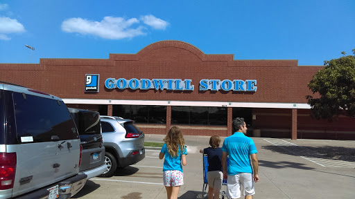 Thrift Store «Goodwill Store», reviews and photos, 6104 Alma Dr, Plano, TX 75023, USA