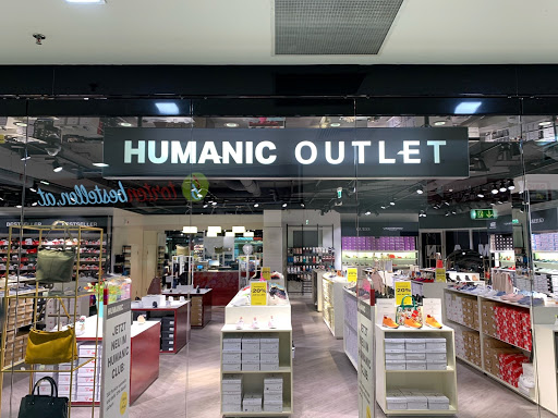 HUMANIC I Outlet Lugner City