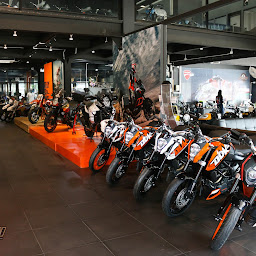 Sirichai Motorsales LOPBURI บริษัท ศิริชัยมอเตอร์เซลส์ จำกัด ลพบุรี