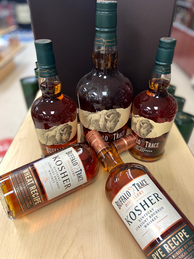 Liquor Store «Sheepshead Bay Liquor World», reviews and photos, 1733 Sheepshead Bay Rd, Brooklyn, NY 11235, USA