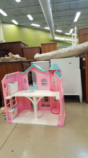 Thrift Store «Goodwill Store & Donation Center», reviews and photos, 450 N Randall Rd, Batavia, IL 60510, USA