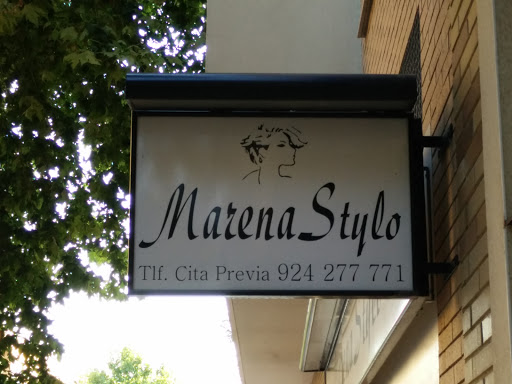 Información y opiniones sobre Peluquería Marena de Badajoz