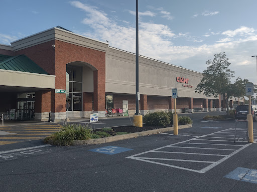 Grocery Store «Giant Food Stores», reviews and photos, 44 Natural Springs Rd, Gettysburg, PA 17325, USA