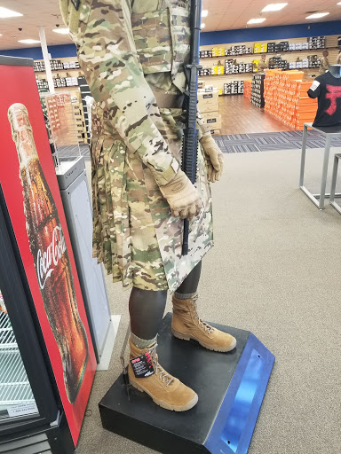 Army & Navy Surplus Shop «US Patriot Tactical», reviews and photos, 16298 Fort Campbell Blvd, Oak Grove, KY 42262, USA