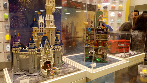 Toy Store «The LEGO Store», reviews and photos, 1585 Disneyland Dr, Anaheim, CA 92802, USA