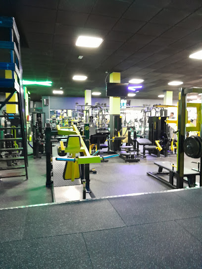 Gimnasio Arnold Fit Gym Los Cristianos - Av. de Chayofita, 13, Port 2, 38650 Los Cristianos, Santa Cruz de Tenerife, Spain