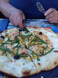 Pizza du Restaurant italien La Cambuse à Saint-Valery-sur-Somme - n°17