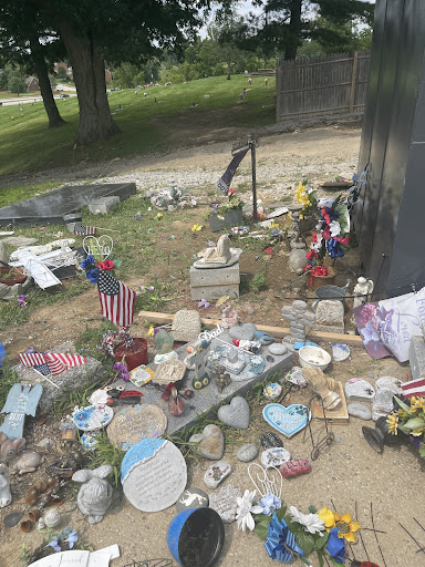 Funeral Home «Floral Hills Memorial Gardens», reviews and photos, 5336 Old Taylor Mill Rd, Taylor Mill, KY 41015, USA