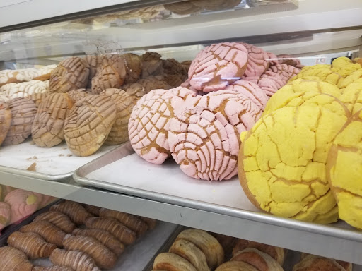 Shopping Mall «Hillcrest Shopping Center», reviews and photos, 1701 N Larkin Ave, Crest Hill, IL 60403, USA