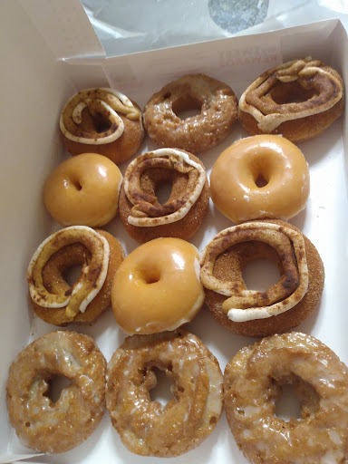 Bakery «Krispy Kreme Doughnuts», reviews and photos, 3690 W Dublin Granville Rd, Columbus, OH 43235, USA