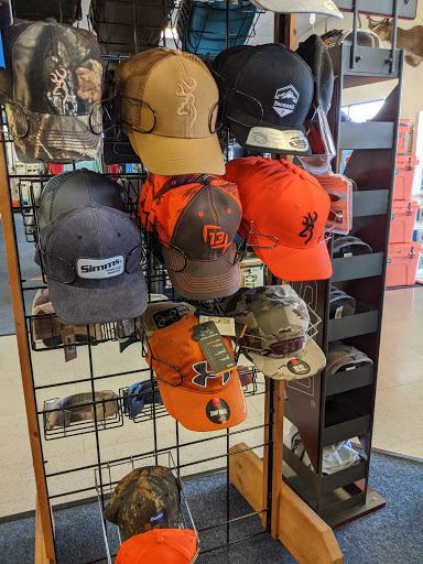 Sporting Goods Store «McDuffie Marine & Sporting Goods Inc», reviews and photos, 1866 W US Hwy 90, Lake City, FL 32055, USA