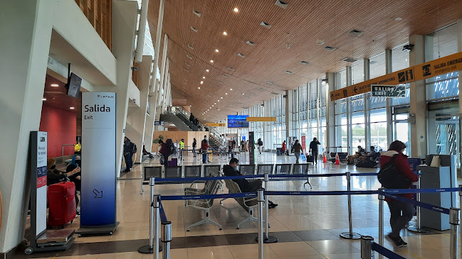 Opiniones de Aeropuerto Puerto Montt en Puerto Montt - Centro comercial