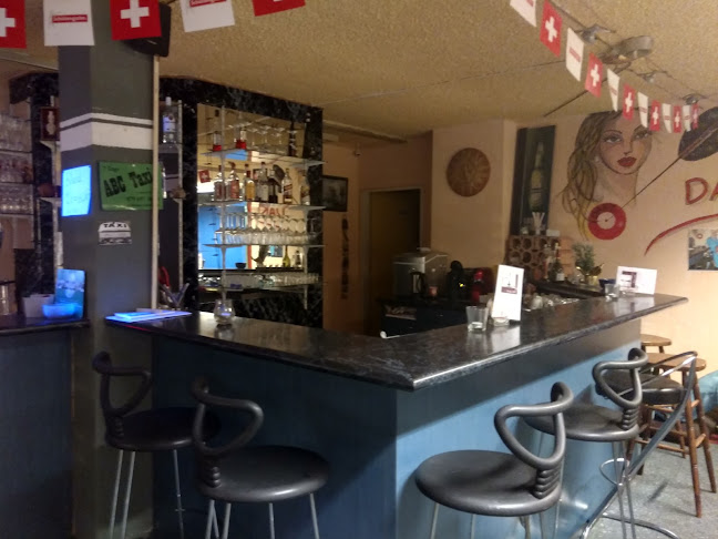 Rezensionen über Sphinx Dart Bar in Buchs - Café