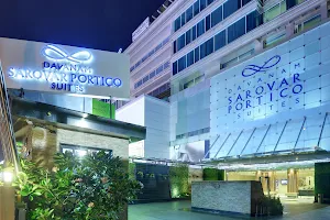 Hotel Davanam Sarovar Portico Suites image