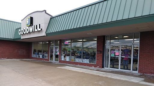 Thrift Store «Goodwill», reviews and photos, 15205 N Holly Rd, Holly, MI 48442, USA