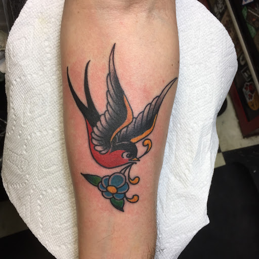 Tattoo Shop «Jersey City Tattoo», reviews and photos, 253 Newark Ave, Jersey City, NJ 07302, USA