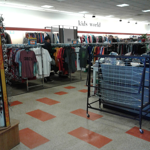 Store «Goodwill - Whittier», reviews and photos, 15214 Whittier Blvd, Whittier, CA 90603, USA