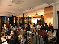 Atmosphère du Restaurant ENZAFAMIGLIA - LOUVRE à Paris - n°8